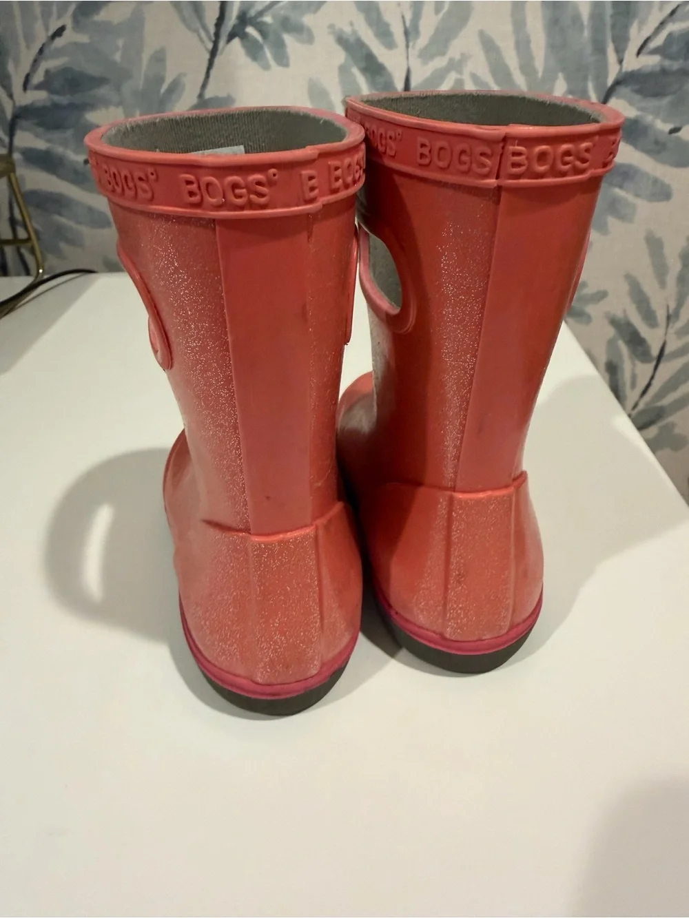 Bogs Skipper II Waterproof Pink Pull-On Rain Boots with Handles Toddler size 8